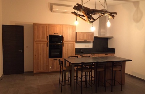 Bellegarde Apartamento | Casa rural a las puertas de la Camarga con piscina - Freewifi
