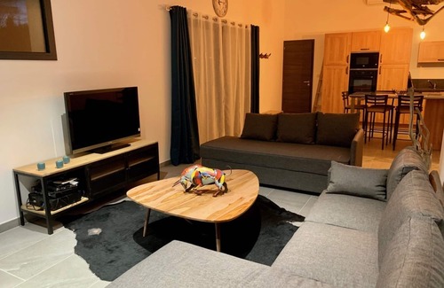 Bellegarde Apartamento | Casa rural a las puertas de la Camarga con piscina - Freewifi