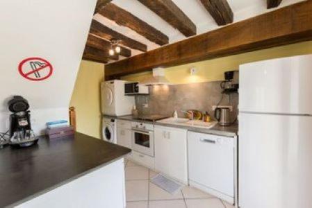 Savigne-sous-le-Lude Casa | Gite jardin du garde