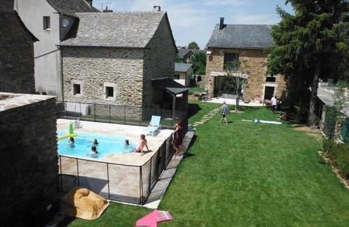 Calmont Casa | Gite L'OLIVIER - 8 people