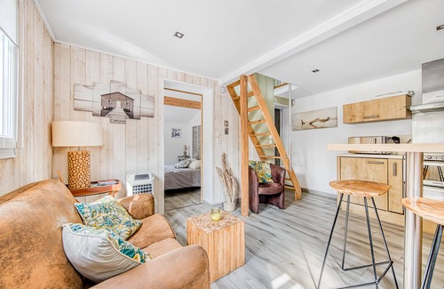 Blanquefort Casa | Gite La Bastide De Mongiraud in Blanquefort