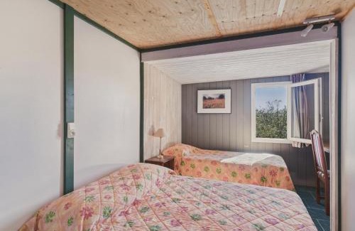 Salignac-Eyvignes Chalet De Esquí | Gite La Brousse - piscine - pour 5 avec jardin