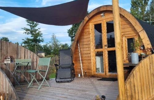 Kerprich-aux-Bois Cabina | Gite "LA Cabane DE L'étang "