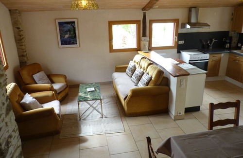 Le Loroux-Bottereau Cabaña | Gite La Maison du Héron Fou