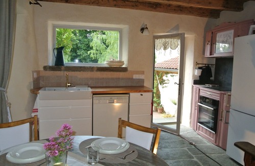 Montaigut-le-Blanc Casa | Gîte la maisonnette in the heart of Auvergne