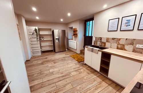 Montolieu Casa | Gite la Maison du Vigneron with 3 bedrooms