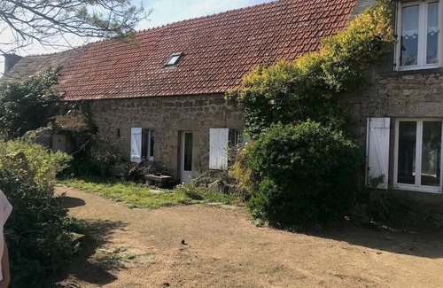 Fermanville Casa | Gite La Route du Phare ! Beaches, GR nearby, 15 kms from Cité de la Mer