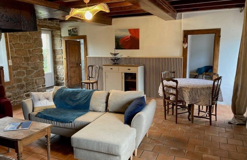 Fermanville Casa | Gite La Route du Phare ! Beaches, GR nearby, 15 kms from Cité de la Mer