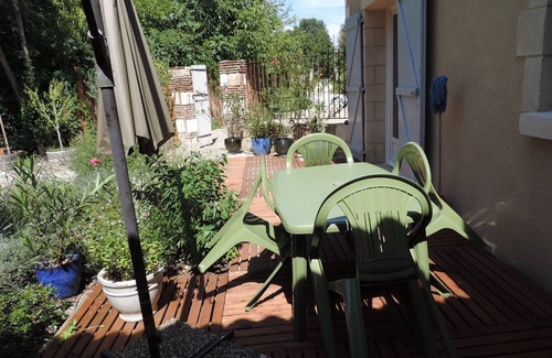 Bergerac Casa | Gite "la vergnassade" the quiet of the countryside in Bergerac with swimming pool access
