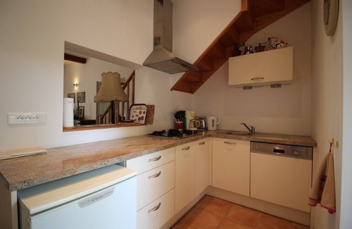 Fanjeaux Casa | Gîte Lavande: renovated farmhouse with swimming pool and panoramic view of the Pyrenees