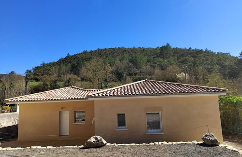 Beaufort-sur-Gervanne Casa | Gite "Le Chaudron" 26400 Montclar Sur Gervanne 1 to 7 pers with swimming pool