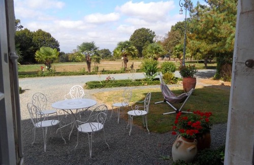 Le Champ-Saint-Pere Cabaña | Casa rural Le Champ-Saint-Père, 3 dormitorios, 8 personas