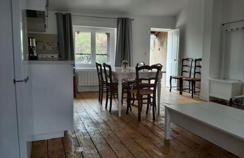 Albigny-sur-Saone Apartamento | Gite le haut des maraichers