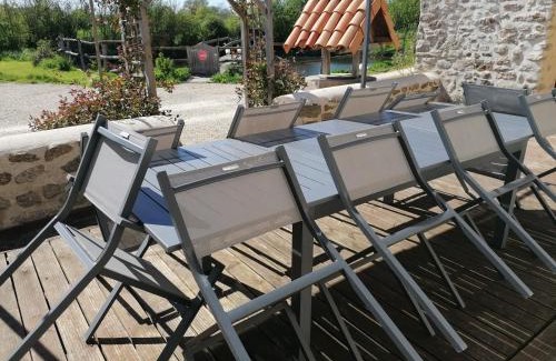 Parthenay Casa | Gite Le marronnier - Parthenay - 10 personnes - Gite à la campagne à 3 kms du centre-ville