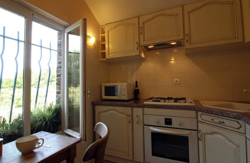 Les Authieux-du-Puits Cabaña | Gite Les Authieux-du-Puits, 2 bedrooms, 4 persons