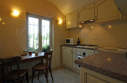 Les Authieux-du-Puits Cabaña | Gite Les Authieux-du-Puits, 2 bedrooms, 4 persons