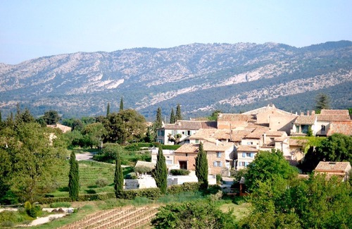 Bedoin Cabaña | La cabaña Enfantines a los pies del Mont Ventoux, a 3 km de Bedoin