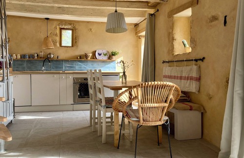 Savignac-de-Miremont Apartamento | Gite Les orchidées