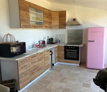 Beaumont-de-Pertuis Casa | Gite Les Robiniers