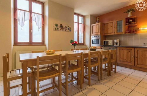 Thoiry Casa | Gite located 19km from Aillon le Jeune (family resort with 39km of slopes with the Margériaz) and 21