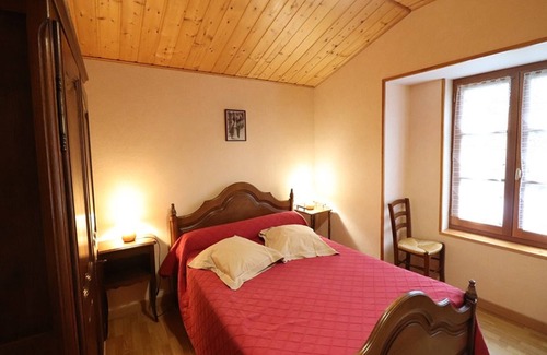 Massiac Cabaña | Gite Massiac, 2 bedrooms, 5 persons