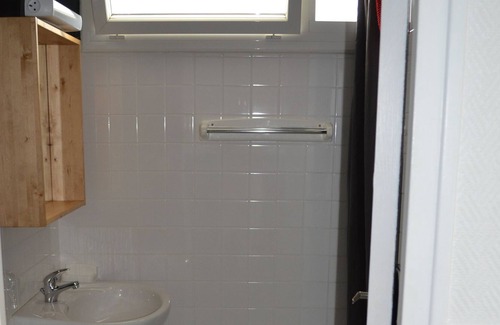 Verruyes Casa | ALQUILER N ° 7 DENTRO DE UN PUEBLO ALBERGUE CON PISCINA CLIMATIZADA Y JACUZZI