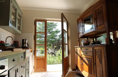 Mormoiron Casa | Gîte on 5 private hectares with swimming pool, view of Mont Ventoux
