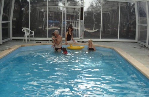 Castillonnes Casa | Gite piscine au sel