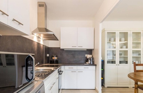 Portbail Cabaña | Gite Portbail, 5 bedrooms, 11 persons