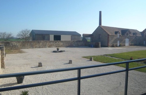 Ablis Cabaña | Gite Prunay-en-Yvelines, 4 bedrooms, 10 persons