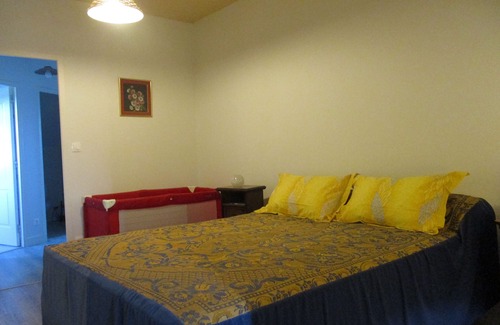 Crotelles Otro | Gîte Ronsard: large country house in the Touraine region (18km from Tours)