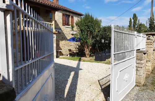 Eyzerac Casa | Gite Roud'oustal à Nouzet