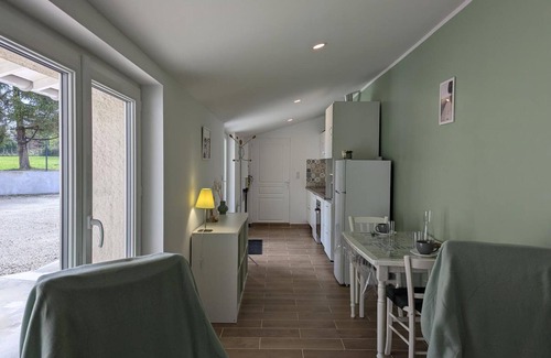 Saint-Cybardeaux Cabaña | Gite Saint-Cybardeaux, 1 bedroom, 2 persons