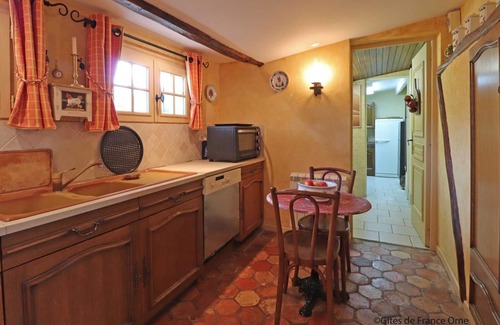 Saint-Pierre-des-Loges Cabaña | Gite Saint-Pierre-des-Loges, 2 bedrooms, 6 persons