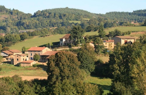 Saint-Romain-d'Urfe Cabaña | Gite Saint-Romain-d'Urfé, 2 bedrooms, 4 persons
