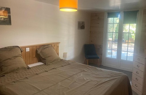 Saint-Laurent-de-Carnols Casa | GITE Sitio Nathalie et Jos
