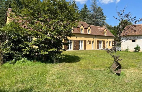 Parigne-lʼEveque Casa | Gite Spacieux au Calme à 10 min du Mans