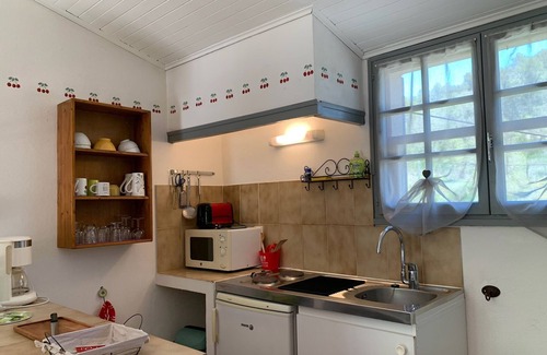 Venasque Apartamento | Gîte Studio with Terrace in Venasque