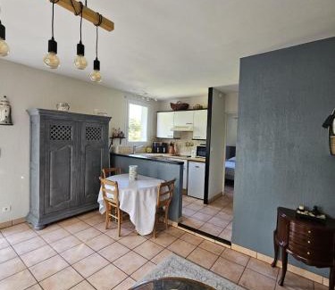 Besse-sur-Issole Casa | gite T2 au milieu de la nature