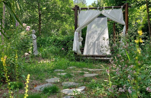 Saint-Andre-de-Valborgne Apartamento | Gîte & Table d'hôtes by the river in the Cévennes