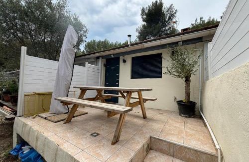 Niolon Apartamento | GITE TOUT CONFORT Parc UNESCO des CALANQUES LA VESSE