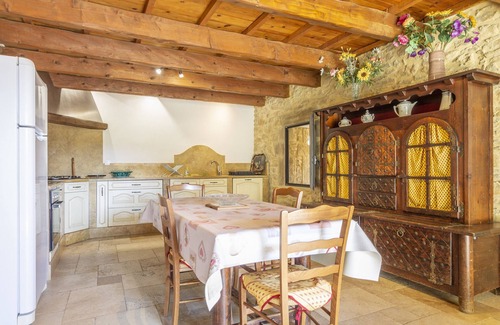 Tresques Casa | Gîte Tresques - charming and rural holiday home in Tresques, Gard, France