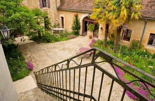 Villamblard Casa | Gite Vert, 2 room apartment located on the first floor