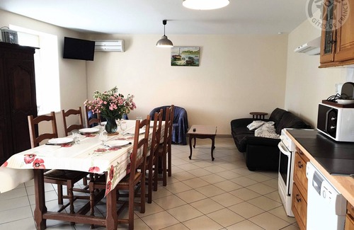 Villers-en-Arthies Cabaña | Gite Villers-en-Arthies, 3 bedrooms, 6 persons