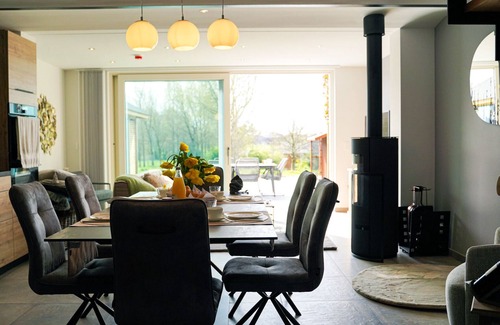 Hannut Casa | Gite Wellness avec putting green de golf 9 trous