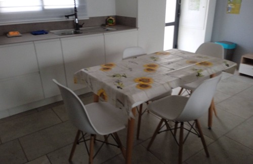 Malaucene Apartamento | Gite with garden