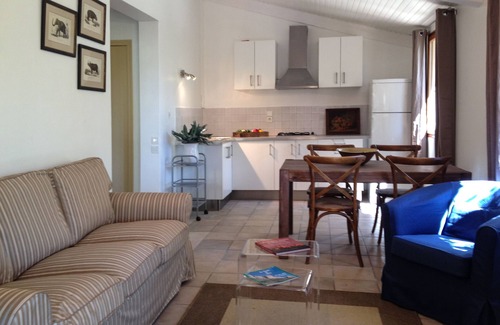 Buis-les-Baronnies Casa | Gite with pool and view of Rocher Saint Julien