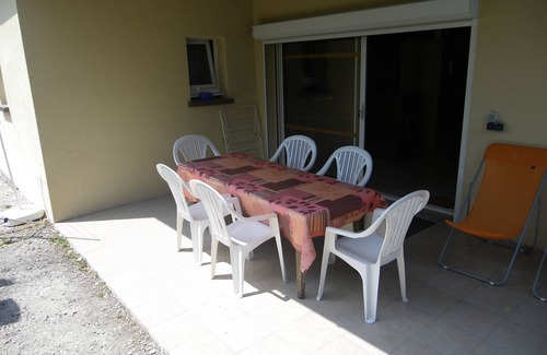 Fosse Casa | Gîte with private, covered, heated swimming pool 150 m away