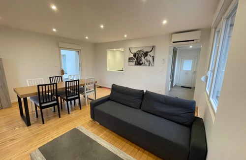 Bernardswiller Apartamento | Gîte with view of Mont St Odile for 4-6 people.