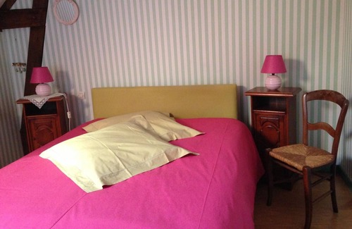 Sarthe Cabaña | Casa rural Yvré-l'Évêque, 2 dormitorios, 4 personas